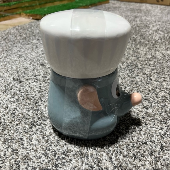 Disney Pixar RATATOUILLE Remy Mug With Chef Hat Topper - Picture 2 of 9